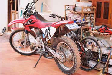 cambodia_motorcycle_rental_Honda_CRF230