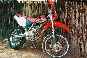 cambodia_motorbike_rental_Honda_XR250